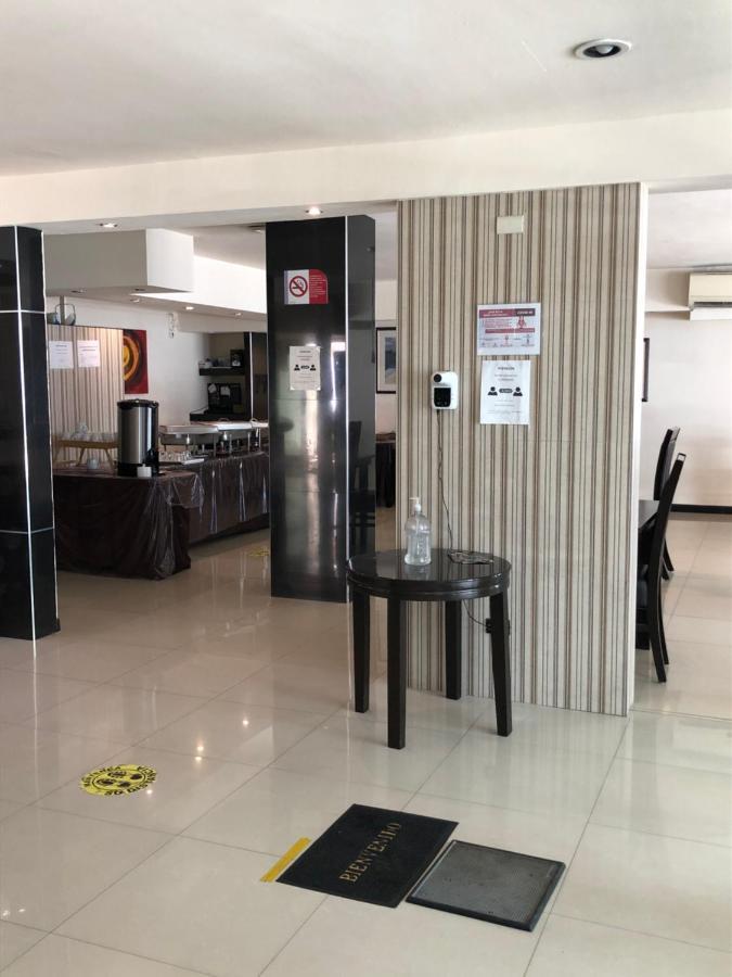 Hotel Francis Culiacán Esterno foto