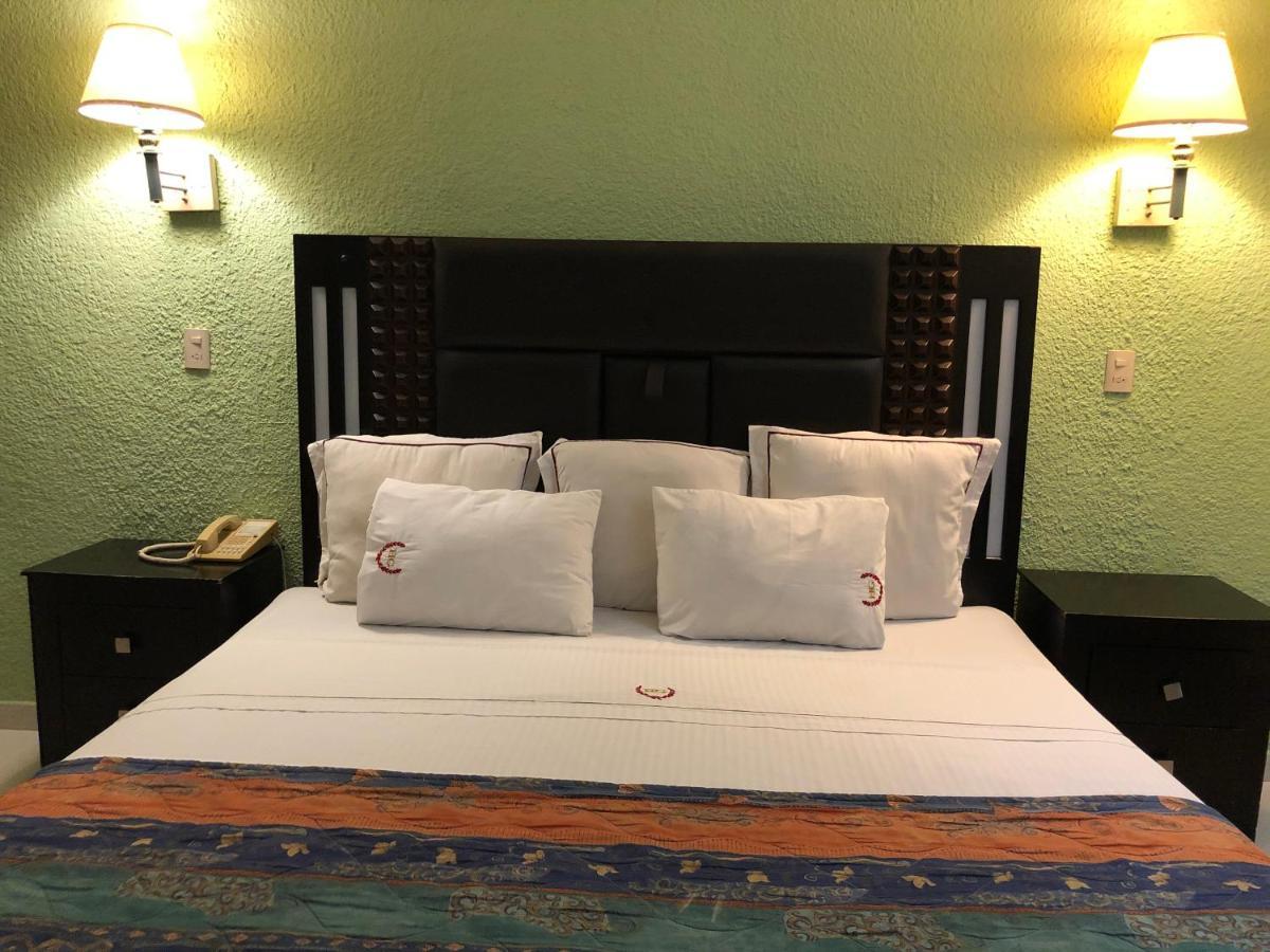 Hotel Francis Culiacán Esterno foto